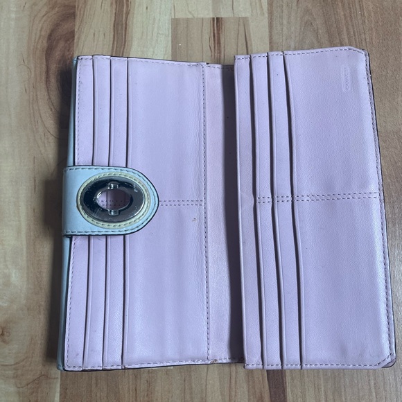 Coach wallet with pink inside and change purse - Picture 2 of 3